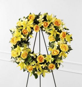 flores amarillas en un funeral
